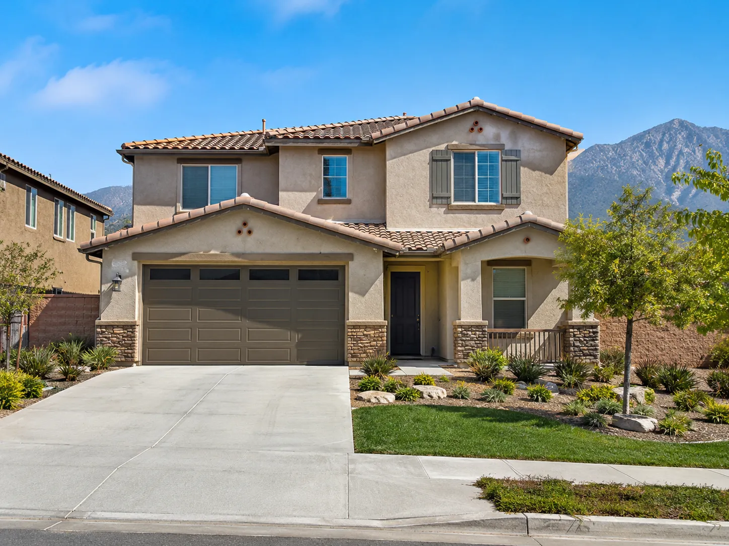 We buy houses in Fontana CA in as-is condition
